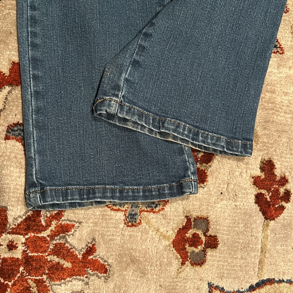 Lee Women’s Natural Bootcut Jeans Mid-Rise Like new condition Size 8 Petite - Picture 9 of 11